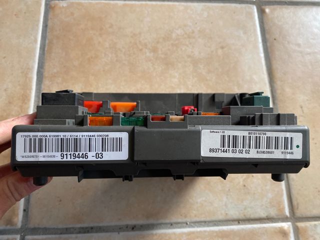 Caja fusibles Bmw serie 3 e90