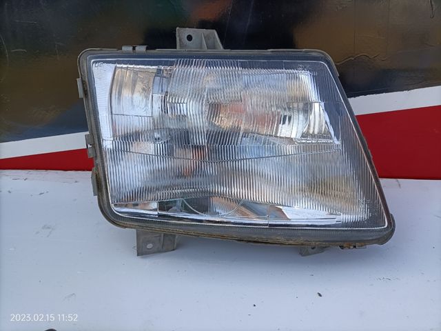 faro Mercedes Vito