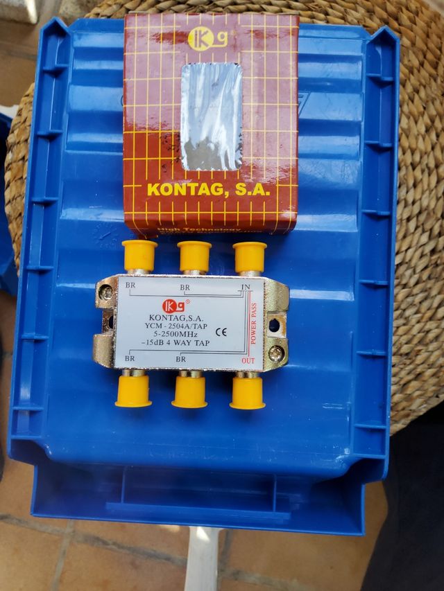 7  REPARTIDOR 4 SALIDAS KONTAG YCM-2504A 15DB