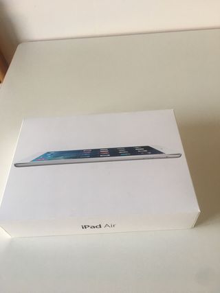 Caja Apple IPad Air.