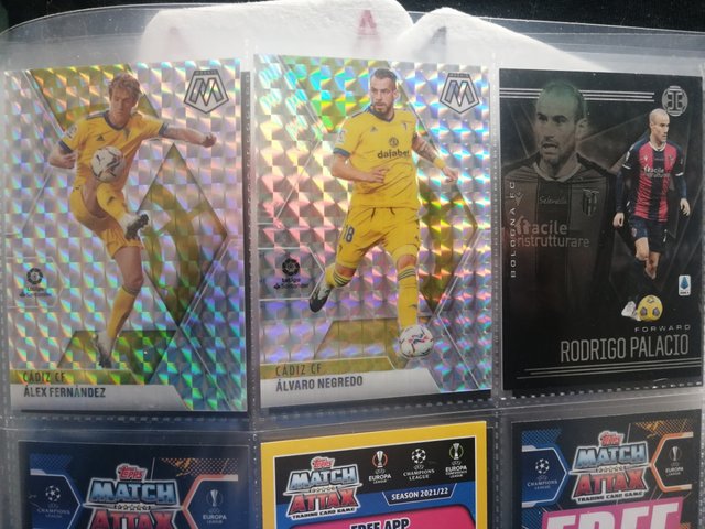 LOTE 50 CARTAS FÚTBOL ALEATORIO.
