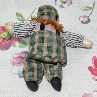Muñeco antiguo de porcelana