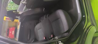 vendo o cambio por furgoneta mercedes benz A 180 A180 2009