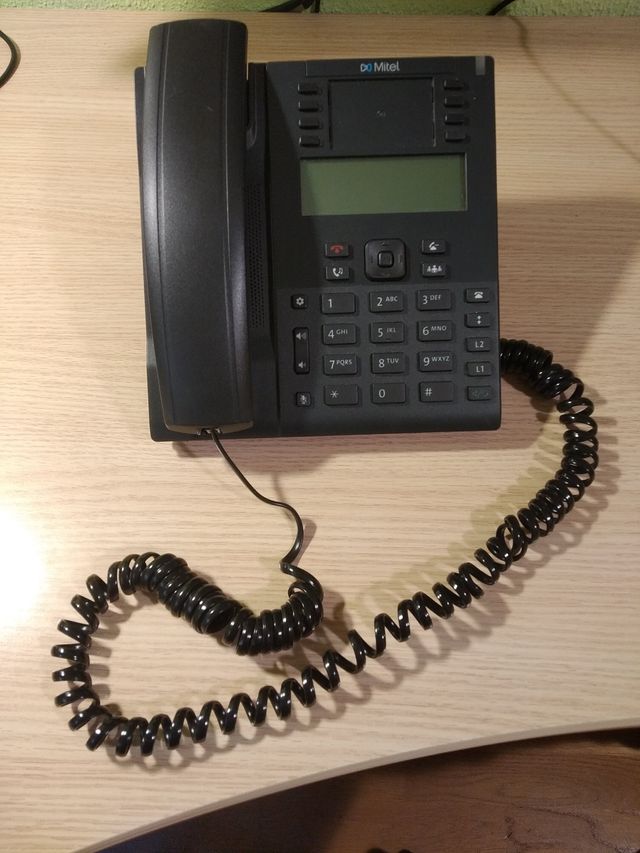 Teléfono IP MITEL AASTRA modelo 6865i