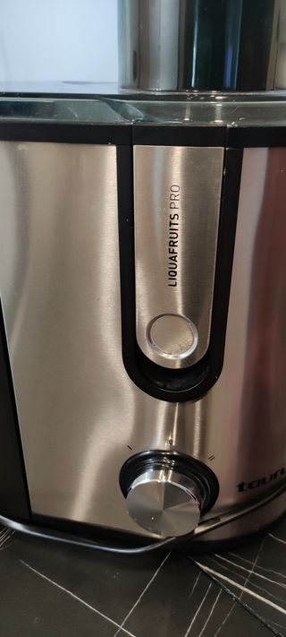 Preciosa Licuadora como nueva