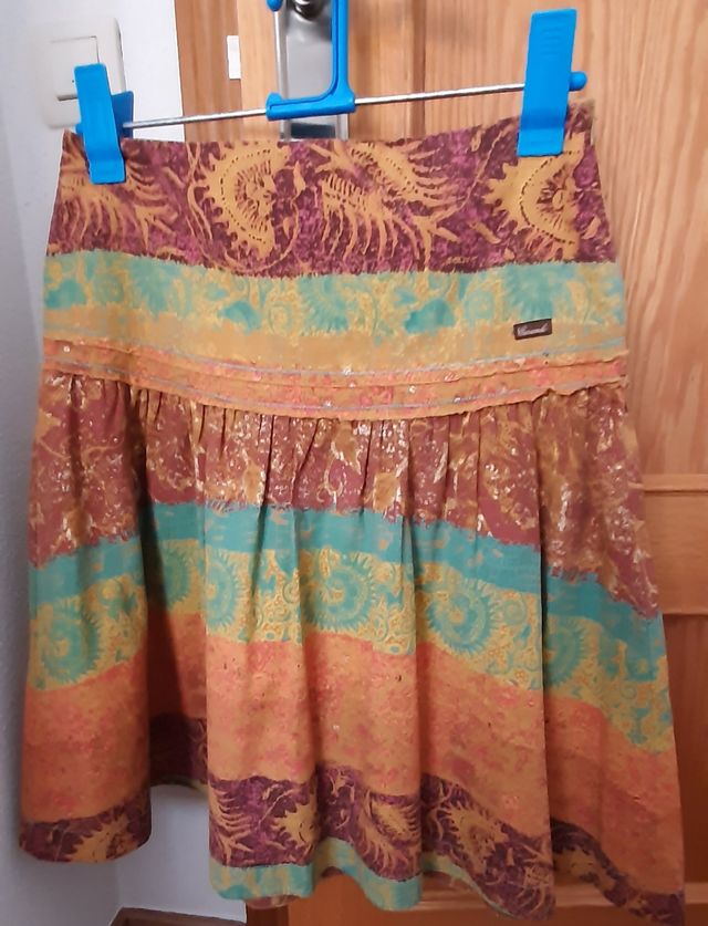 Preciosa falda de "Caramelo"