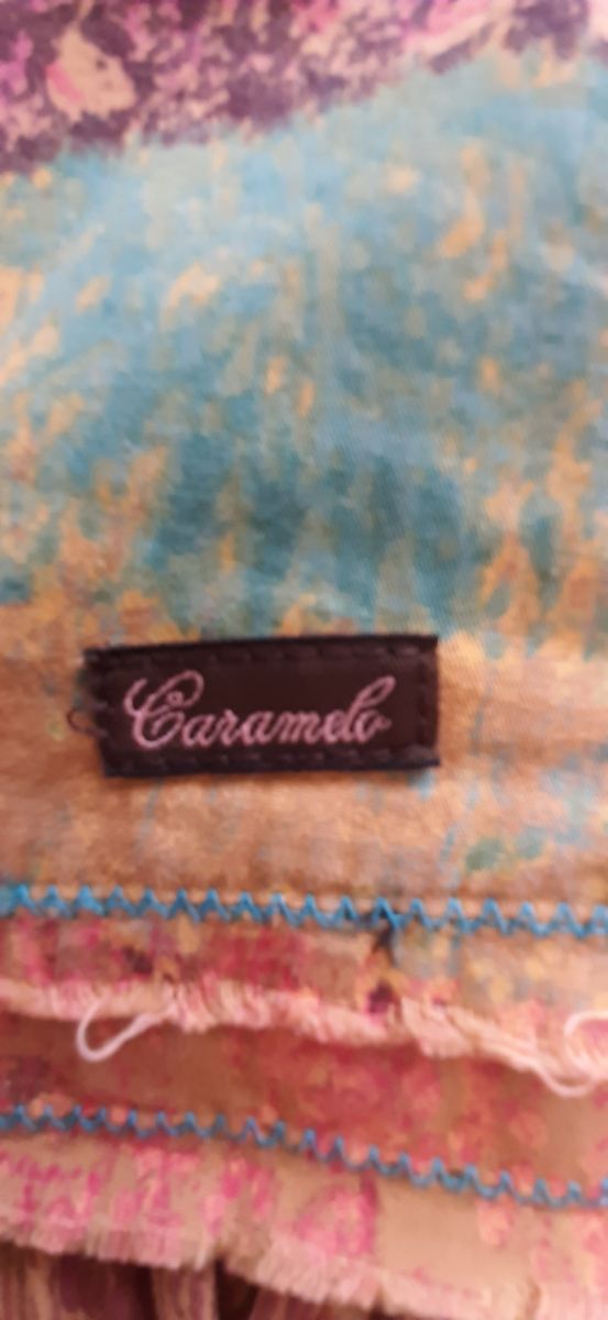 Preciosa falda de "Caramelo"