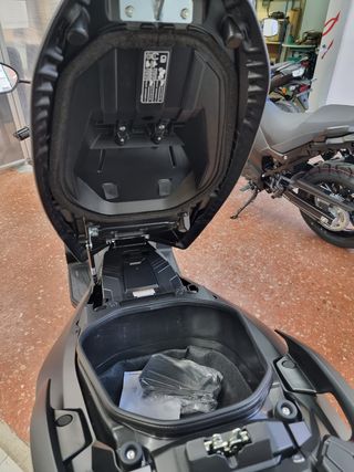 Suzuki Burgman 400  OFERTA DE ENERO