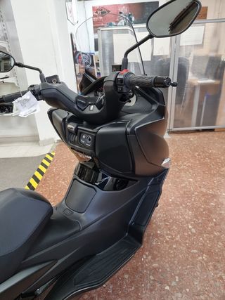 Suzuki Burgman 400  OFERTA DE ENERO