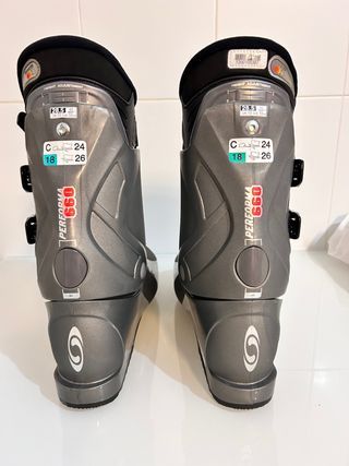 Botas de esquí talla 45. 28,5cm