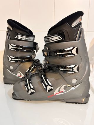 Botas de esquí talla 48. 30,5cm
