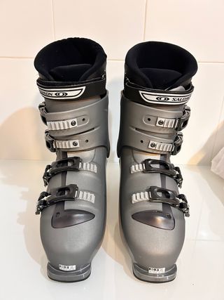 Botas de esquí talla 48. 30,5cm