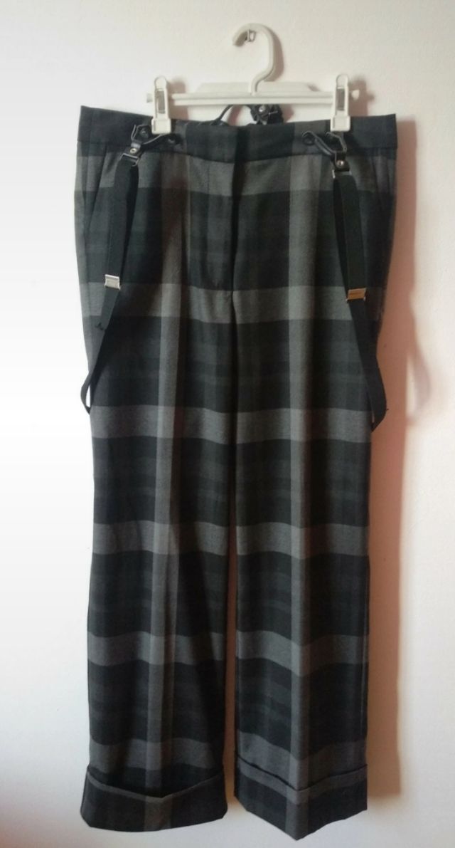 Pantalón cuadros con tirantes oficina S-M