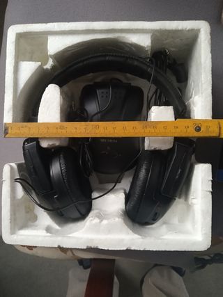 Auriculares inalámbricos para la TV y Radio.