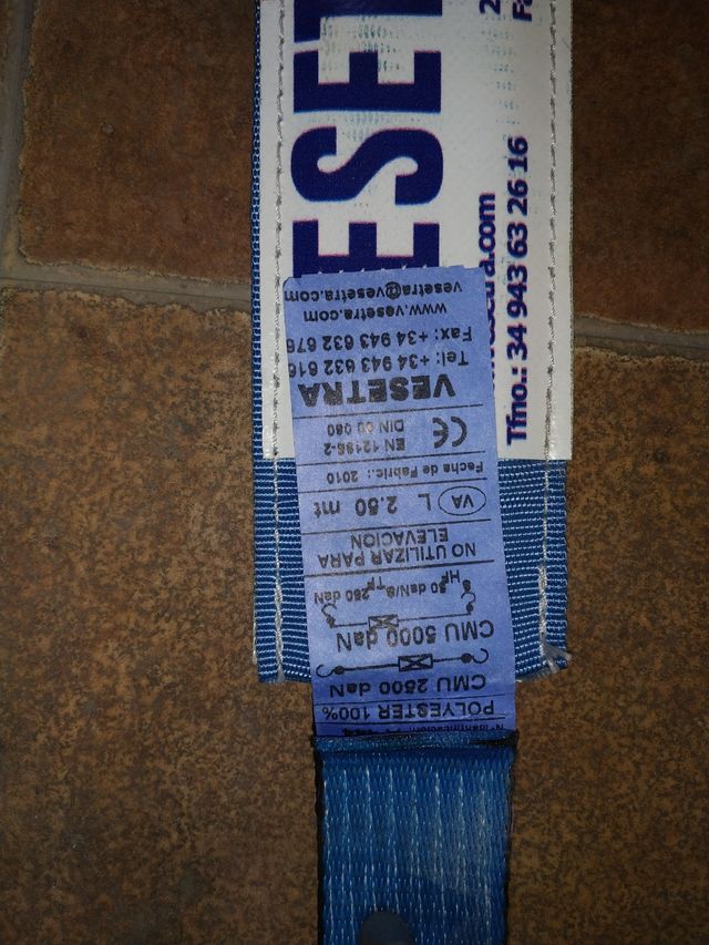 Lote de eslingas para sujeción vehículos.