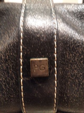 bolso negro Purificación García