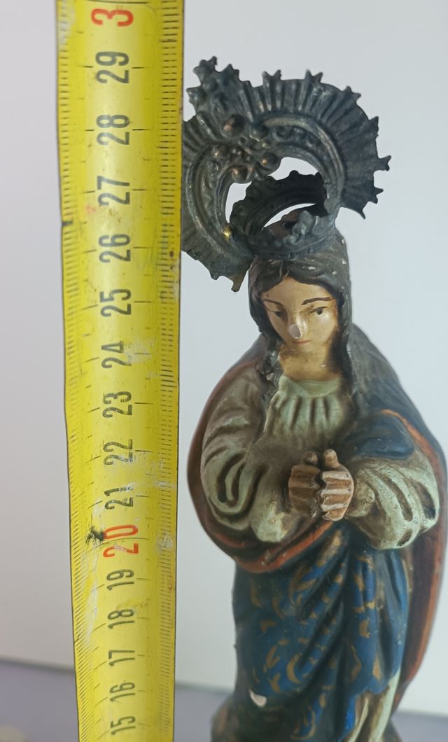 VIRGEN ANTIGUA EN CERAMICA Y PLATA