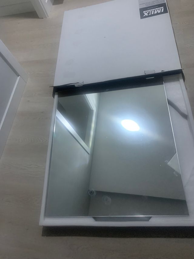 Espejo rectangular de 80x70cm en perfecto estado