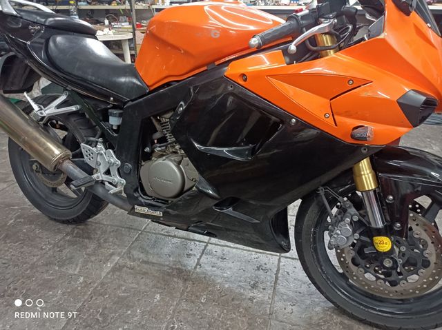 Despiece Hyosung GT 250