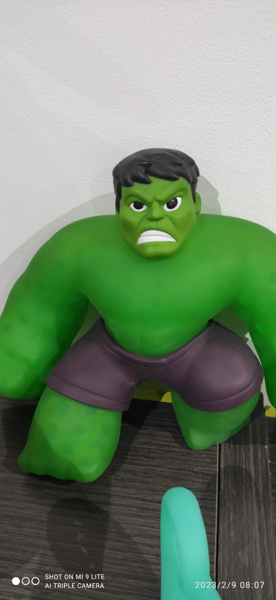 muñeco hull de segunda mano por 25 EUR en Almansa en WALLAPOP