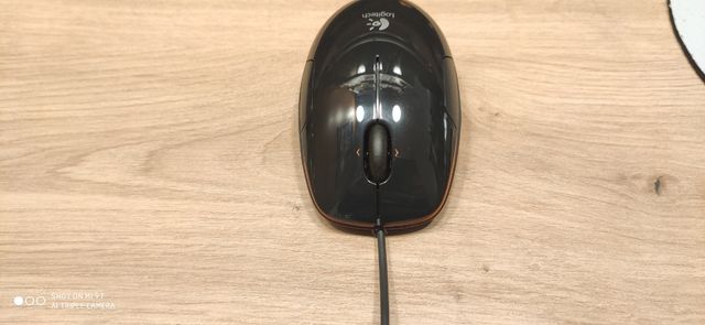 Raton USB Logitech M150