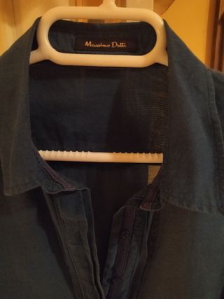 Camisa azul. Massimo Dutti.