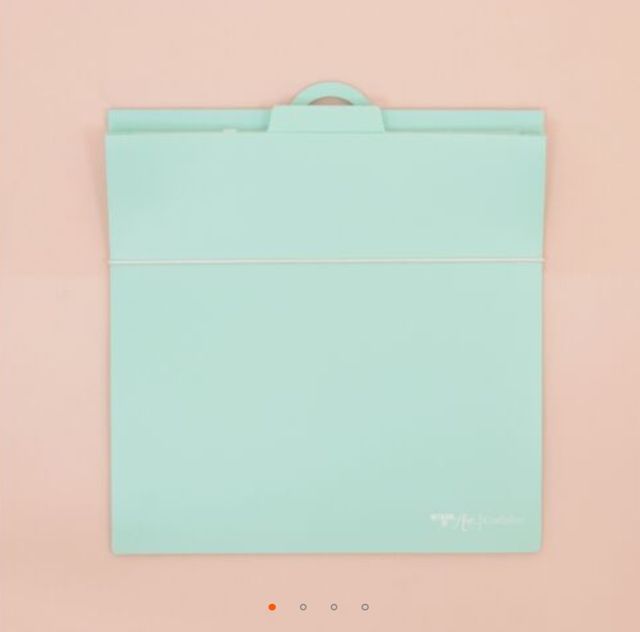 Desplegable papeles scrap.Hay más cosas de Scrap