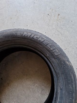 225/60r18 100v  michelín 