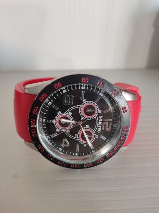 Reloj Unlisted