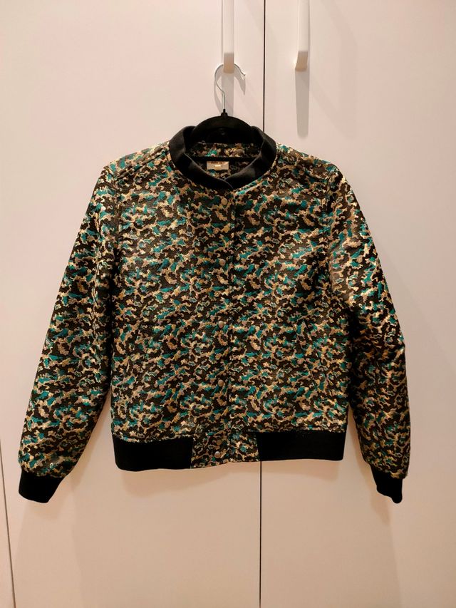 Chaqueta tipo bomber