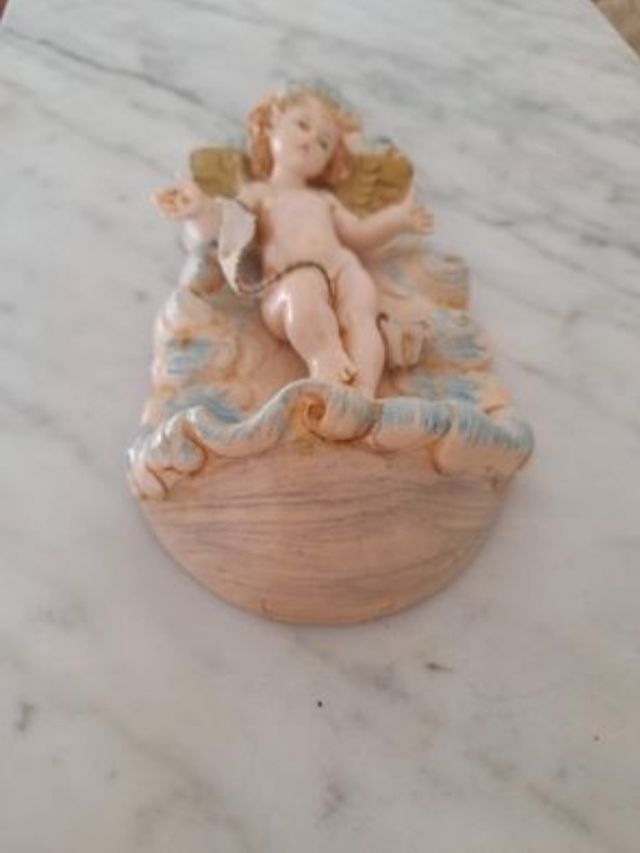 acqua santiera in porcellana