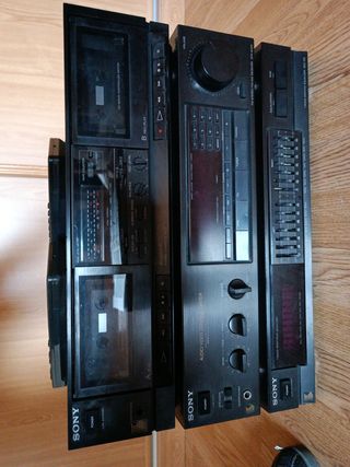Cadena de música SONY.