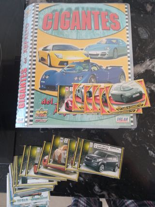 Gigantes del Asfalto. Álbum vacío y 273 fichas