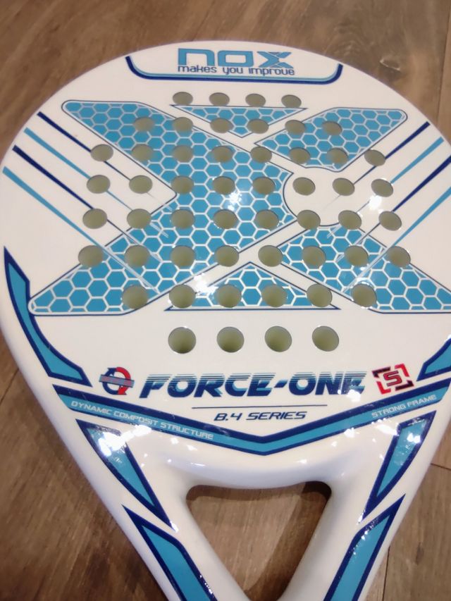 pala PADEL NOX + REGALO bolsa + 6 pelotas padel