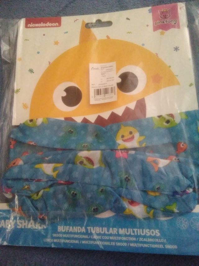 Braga cuello babyshark a estrenar.