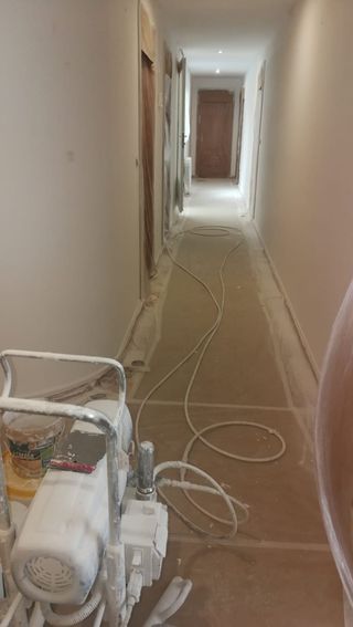 Pintor, Pintura y decoración.