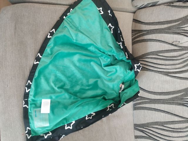 impermeable/ gabardina tuc tuc 3 años