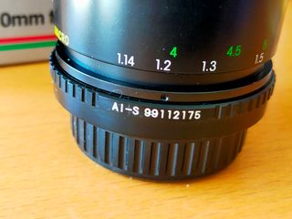 Objetivo Hanimex HMC  Macro Zoom 70-210 f4,5-5,6