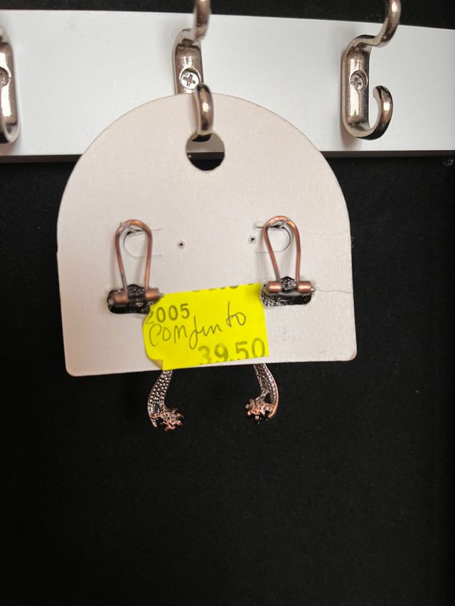 Conjunto de bisutería.Nuevo.