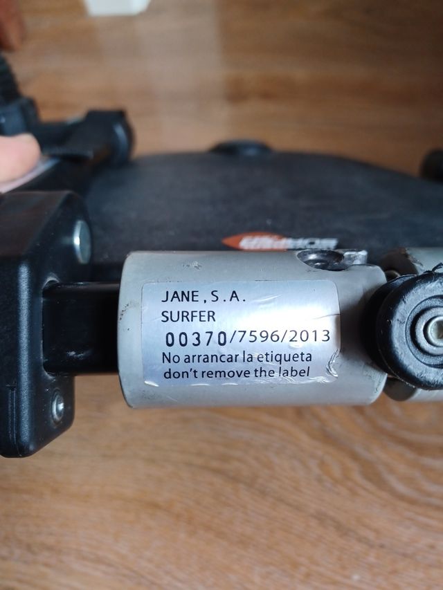 Jane universal surfer