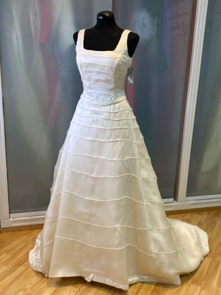 vestido de novia tirantes escote cuadrado