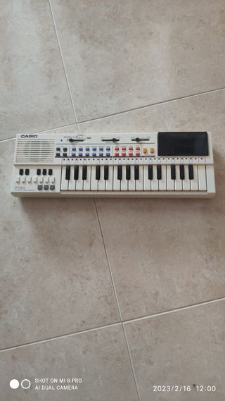 PIANO  MINI