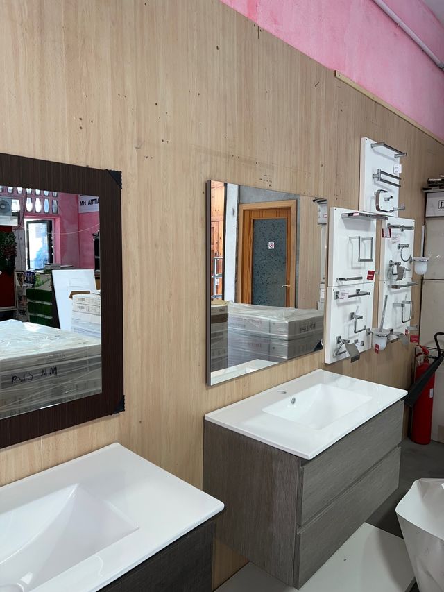 Oferta de lavamanos en stock de 90cm/80cm y 70cm