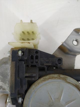 82731JG00A Elevalunas izq trasero Nissan x-trail 