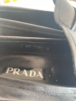 Zapatos Prada talla 44