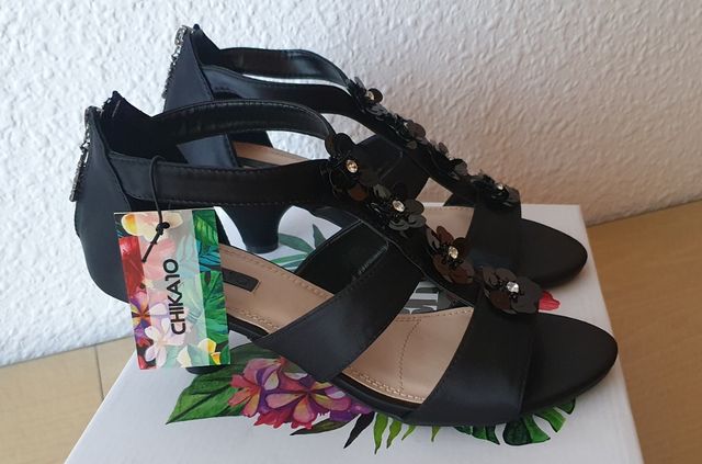 Zapatos negros