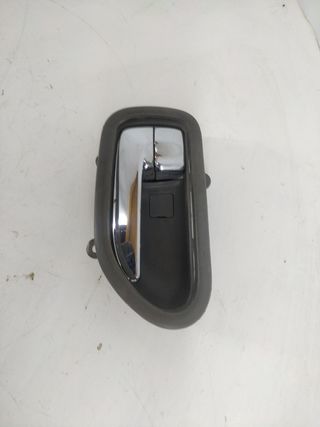 Basepon Maneta izq trasero Nissan x-trail interior