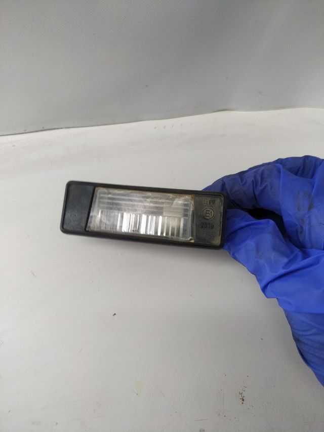 26510jd00A piloto matrícula izq Nissan x-trail T31