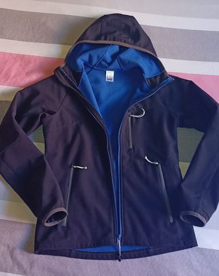Chaqueta Softshell de montaña y trekking