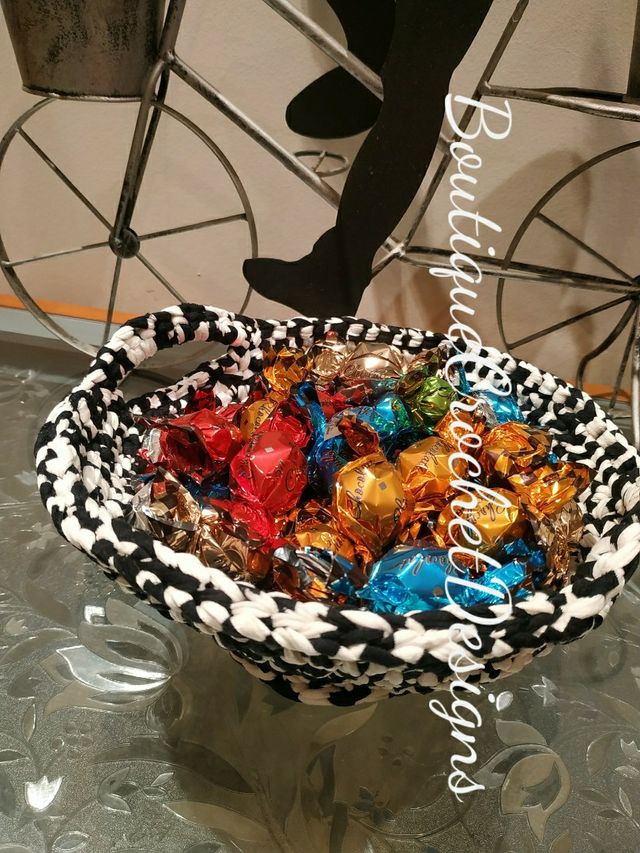 cesta con asas trapillo